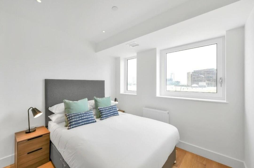 Large 2 Bed Lewisham Catford - Long Allowed Apartment *