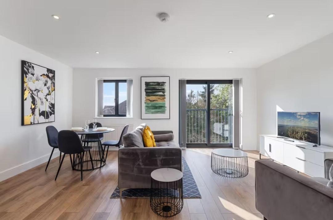Large 2 Bed Lewisham Catford - Long Allowed Appartamento Londra